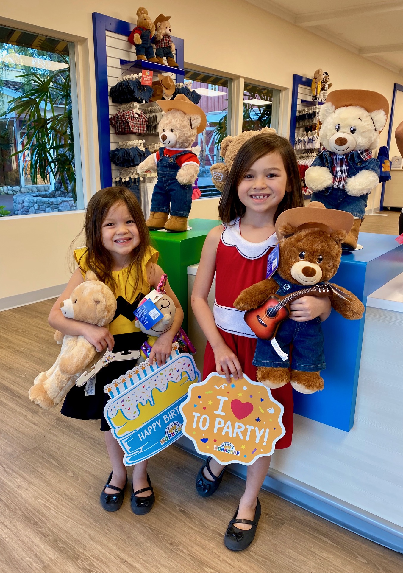 How to Save Money at the NEW Build a Bear at Knott's Berry Farm